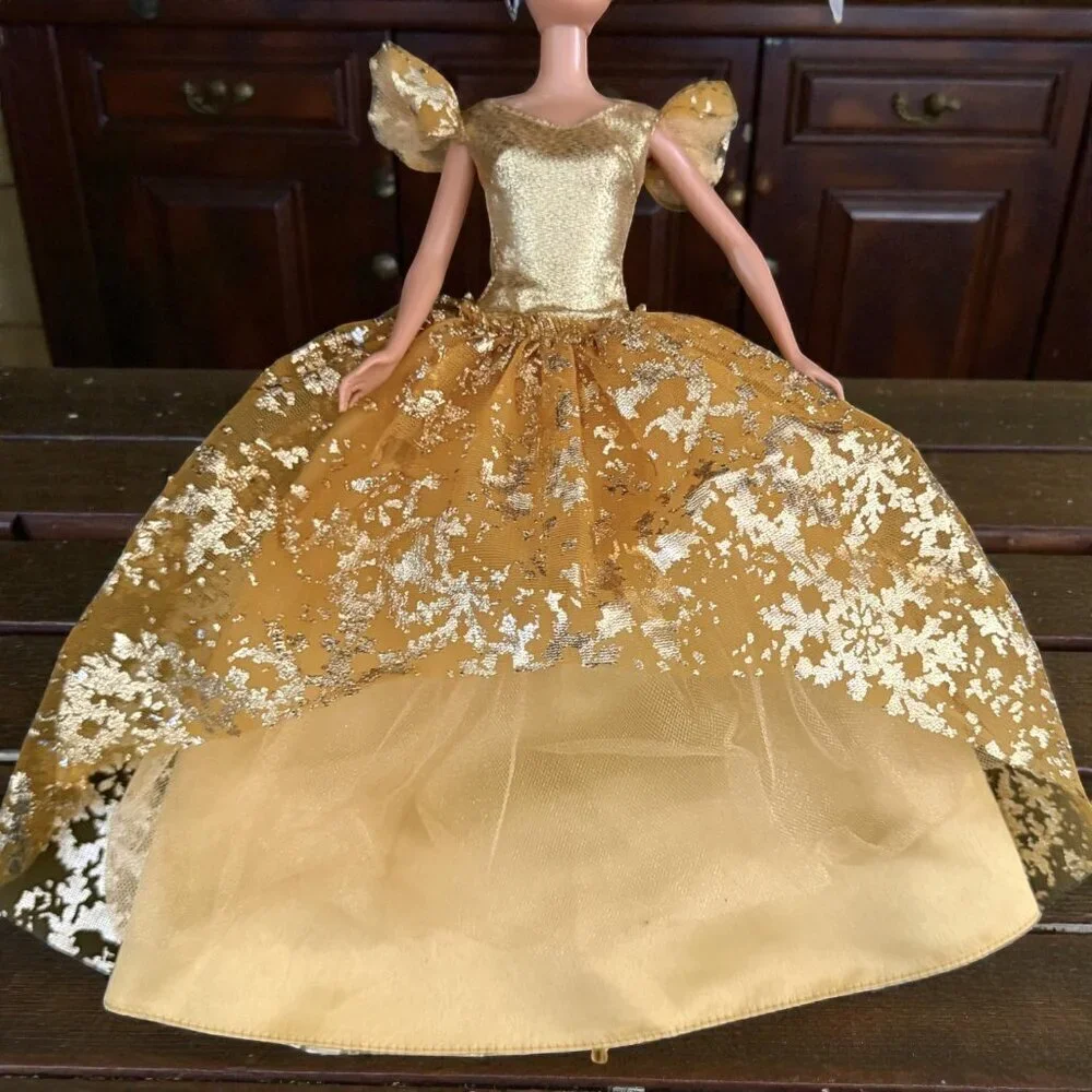 Disney Store Holiday Princess Gold Ball Gown Doll Outfit Metallic Lace Overlay